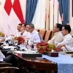 JS/IST Pimpin Langsung: Presiden Probowo Subianto secara langsung memimpin rapat untuk program Koperasi Merah Putih.